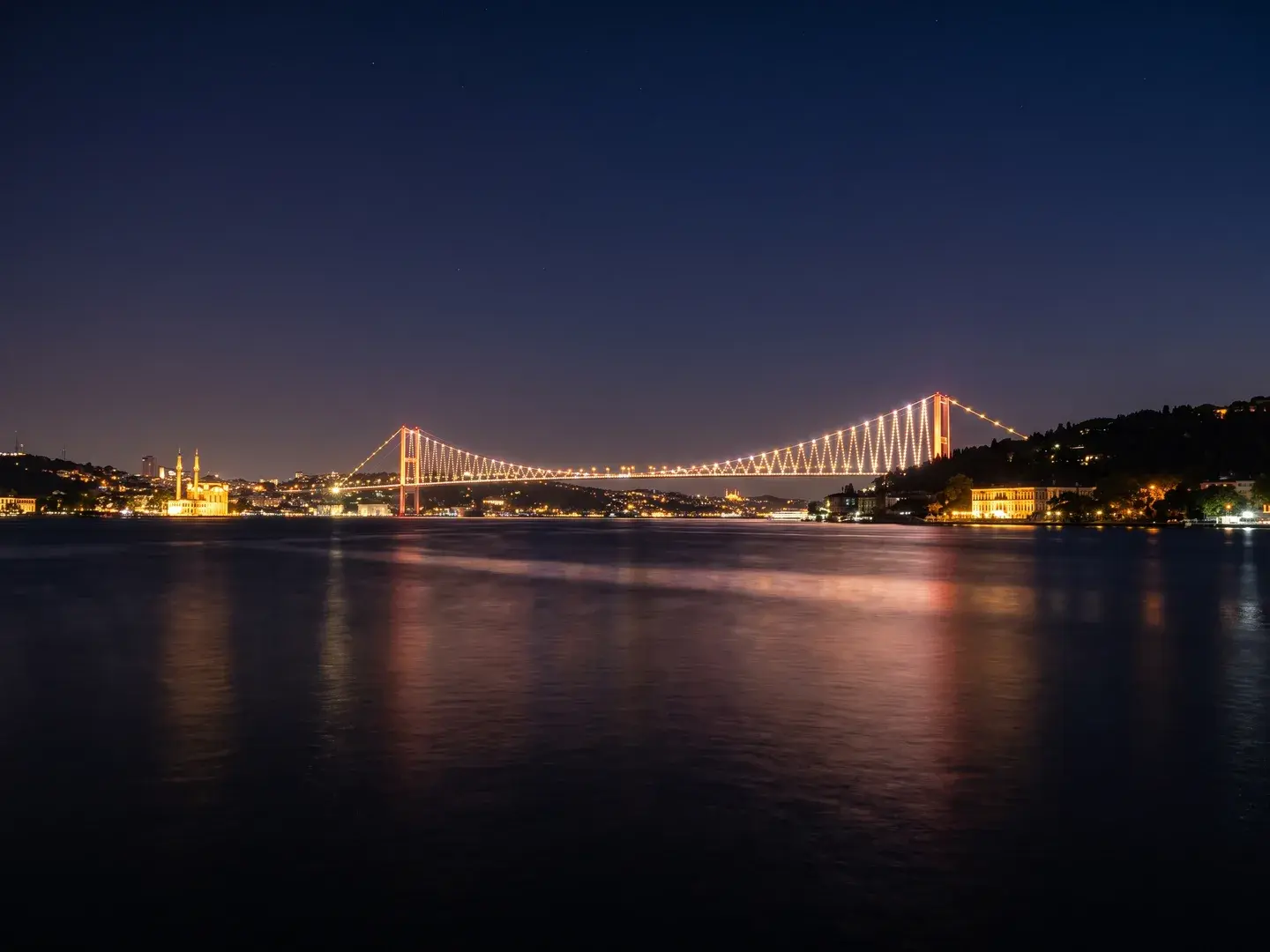 Sunset Bosphorus Tour with Cookies and Tea