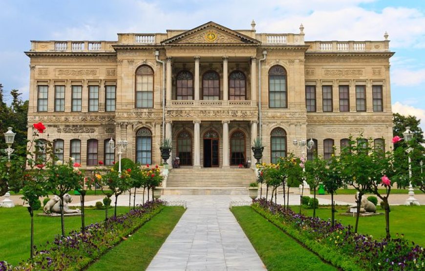 Bosphorus Cruise with Dolmabahce Palace and Bus Sightseeing tour